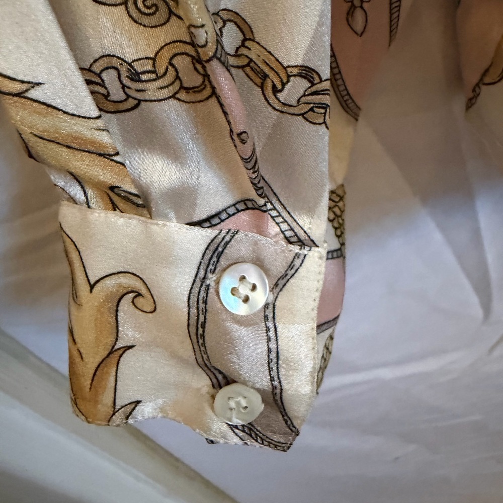 Vintage Evan Picone Cream Satin Tie-Neck Blouse with Pink & Gold Chain Print - Picture 5 of 10